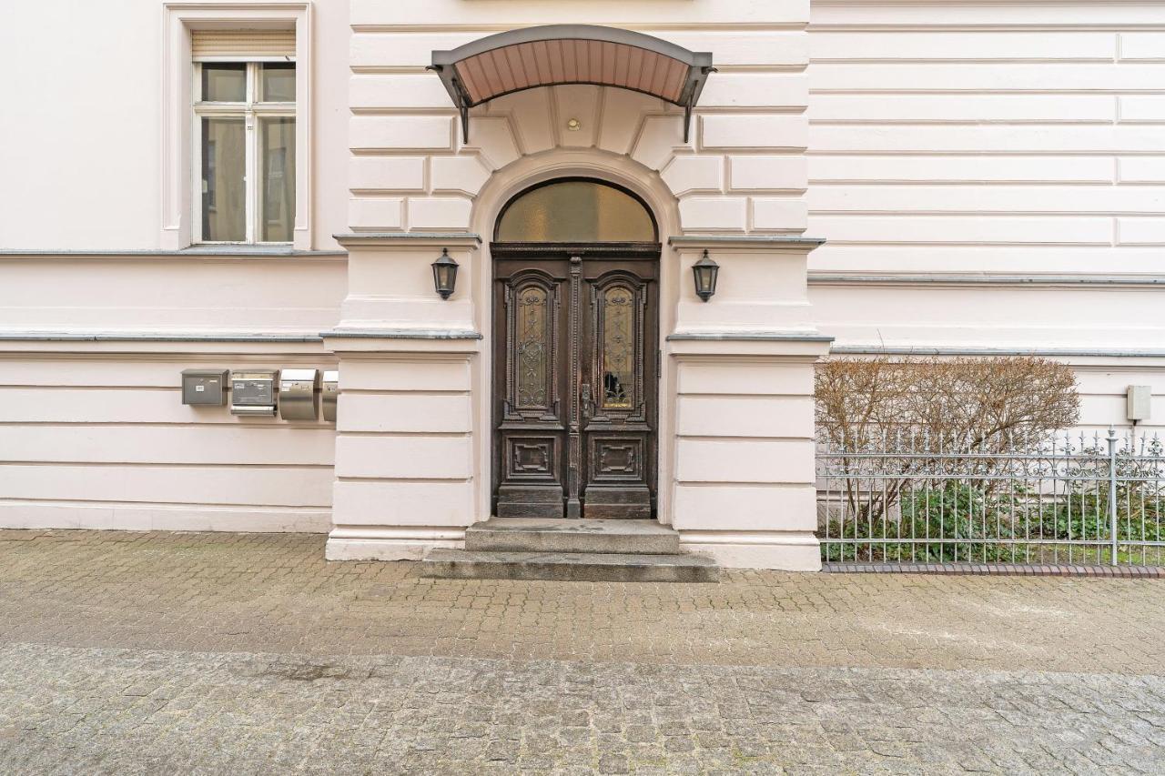 Apartments Direkt Am Staatstheater,Modern,Zentral,Ruhig,2 Zimmer,Netflix,Privatparkplatz Auf Dem Hof Cottbus Exterior foto